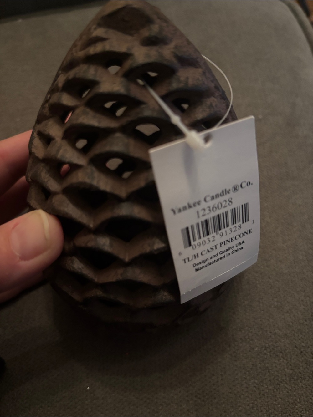 Vintage Yankee Candle Cast Iron Pinecone Tealight Candle Holder Lantern